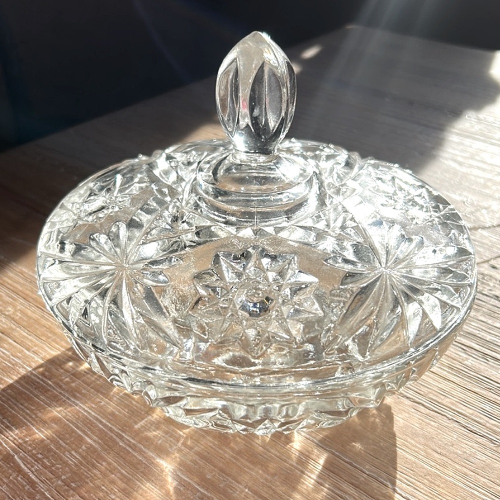 Anchor Hocking Star of David Starbursts Pattern Early American Prescut Glass